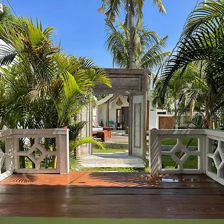 The White Key Luxury Villas Gili Trawangan Exterior photo