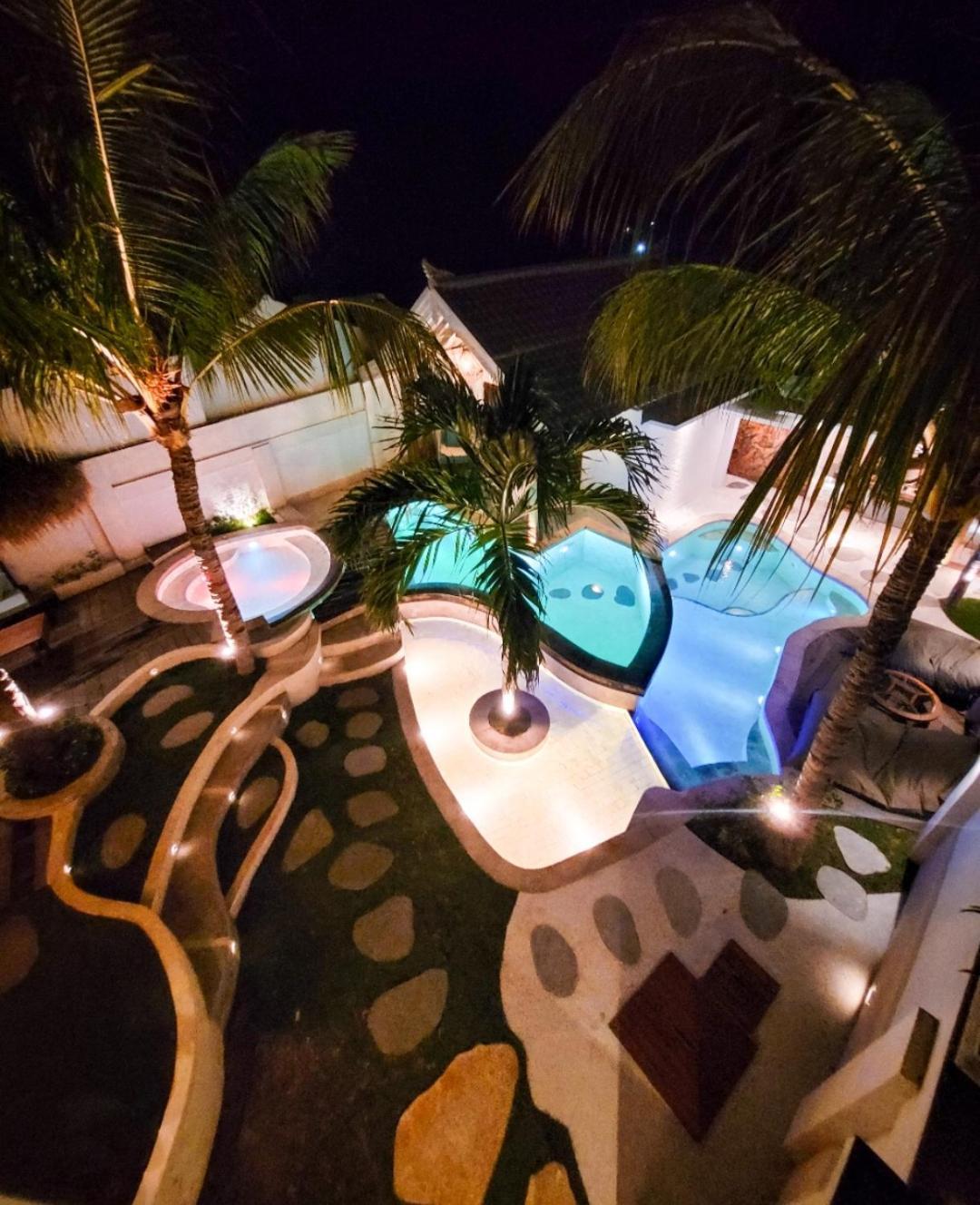 Villa The White Key Luxury *